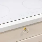 Gold アパート レバル